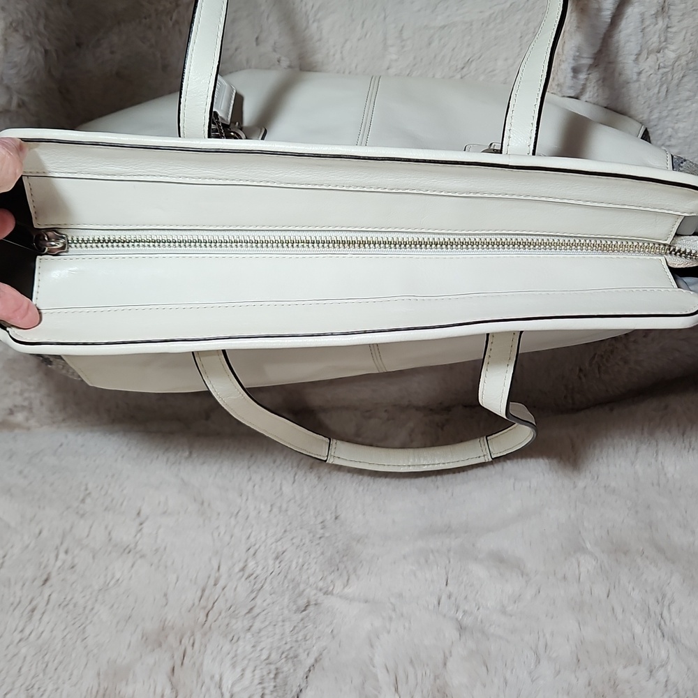 2014 EUC Coach Ivory Mixed Leather Python Alexis … - image 6